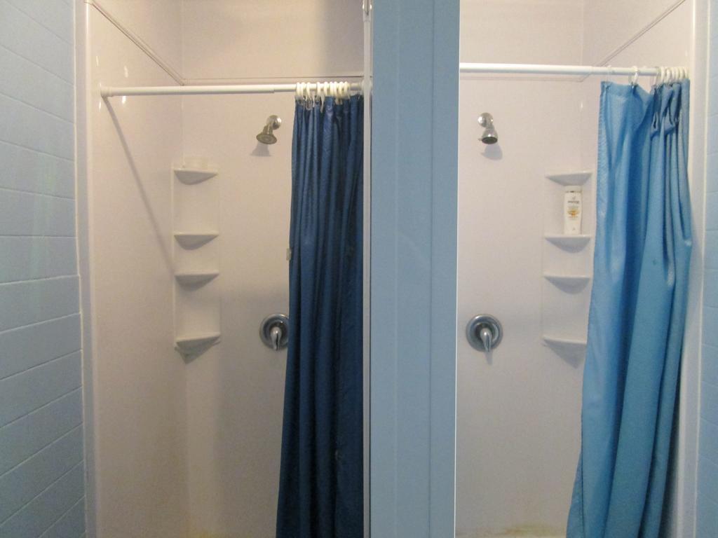 Hostelling International Regina Bagian luar foto