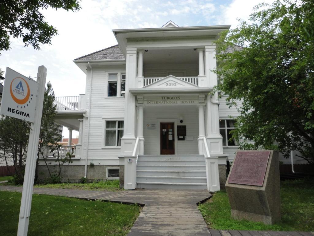 Hostelling International Regina Bagian luar foto